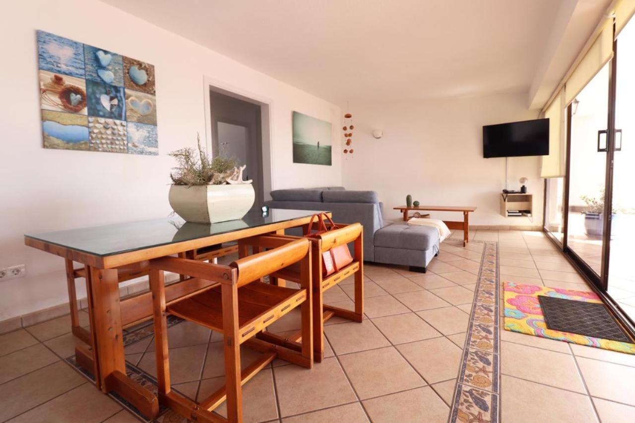 Best Beach House In Lanzarote Famara Ngoại thất bức ảnh